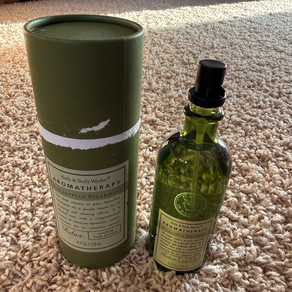 Vintage Bath & Body Works Aromatherapy Eucalyptus Spearmint 4oz Relax